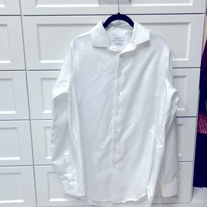 Calvin Klein Infinite Non-Iron Slim Tall